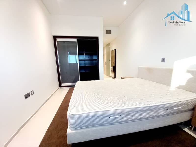 LUXURIOUS 1BHK || HUGE SIZE || LUXURY BUILDING - Image 9