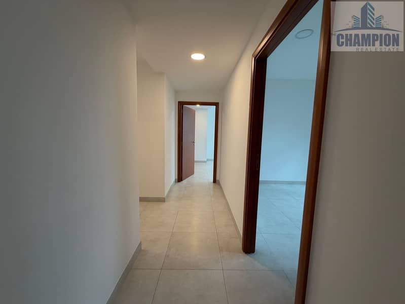 Chiller Free Spacious 3BHK | Family Only | Gym Covered Parking | 24/7 Security