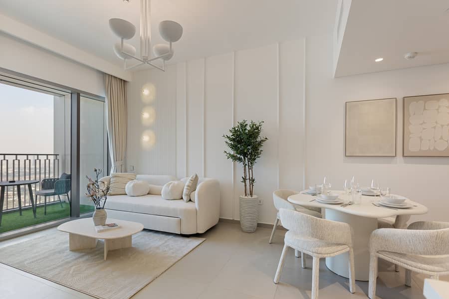 Bright and Exquisite 1-Bedroom in Downtown views 2