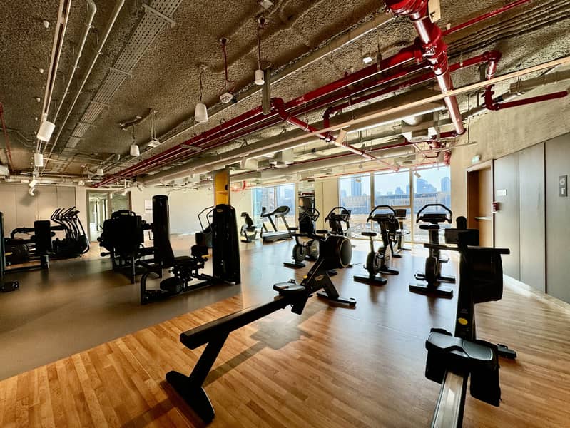 Bright and Exquisite 1-Bedroom in Downtown views 2 - Image 18