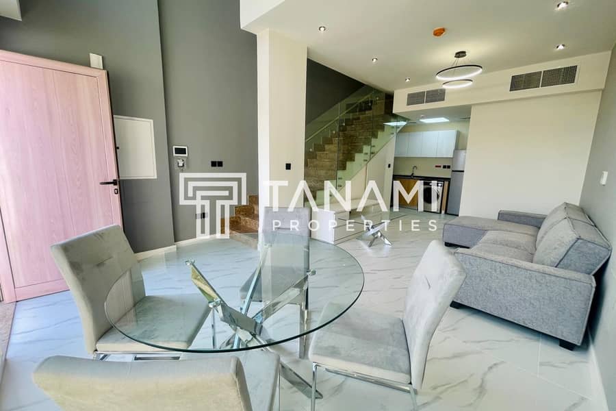 Pool View | Brand New | Bright and Sunny - Image 6