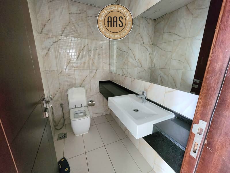 Hot offer 1bhk only rent 63,990 AED / close kitchen / all amenities / arjan