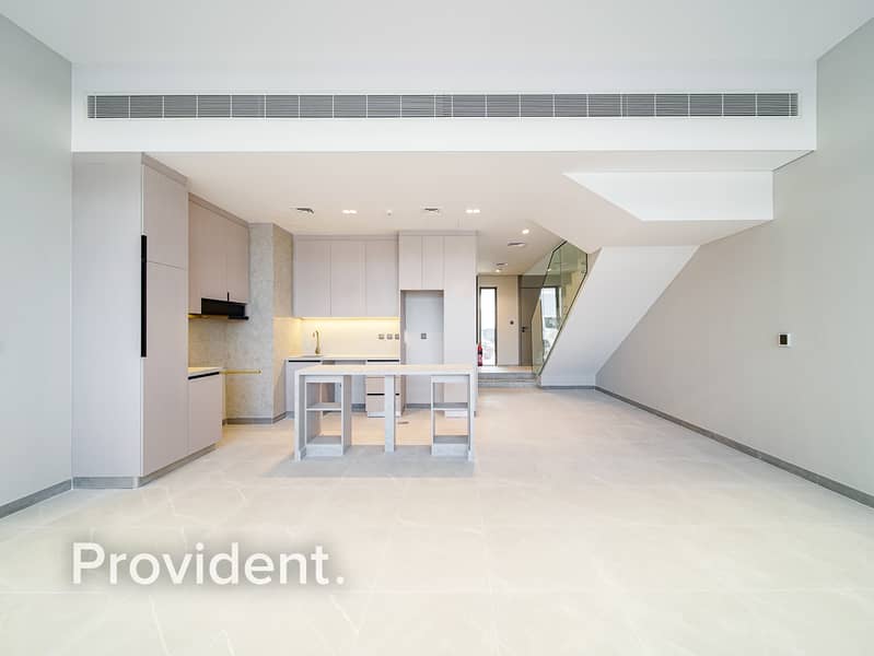 Single Row | Ready to Move | Brand New