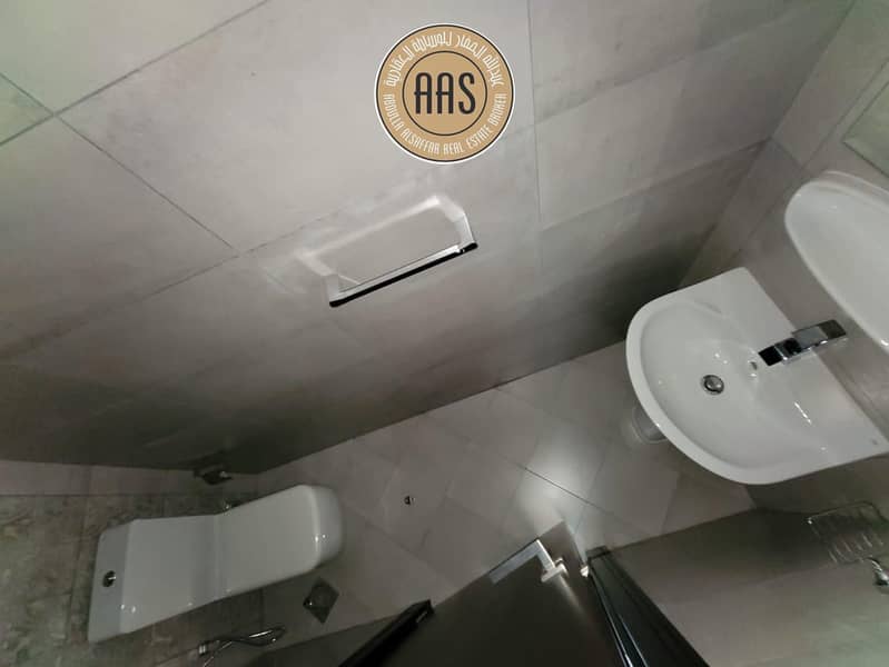 Spacious Bright 1BHk Apartment Available in DLRC - Image 10