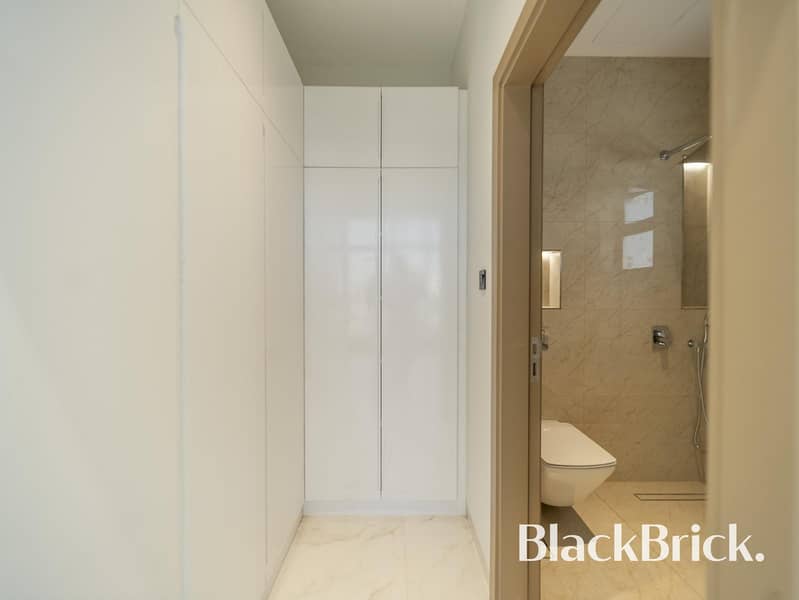 Single Row | Smart Home | Ready To Move In - Image 19