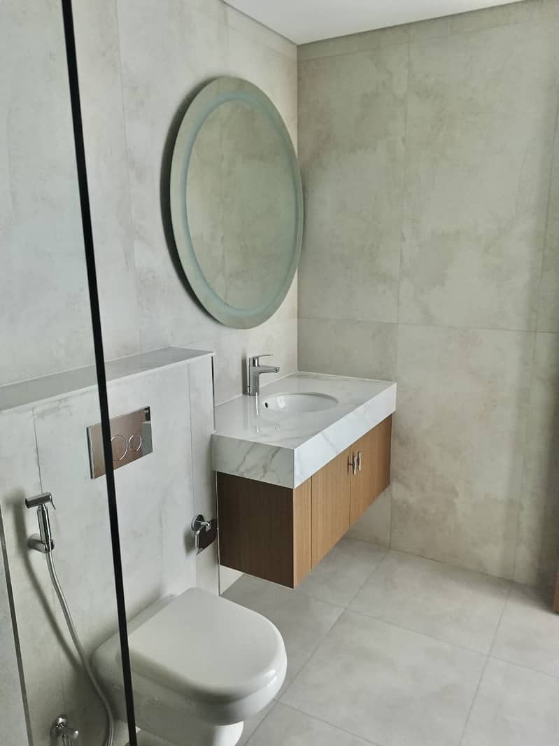 Chiller Free | Spacious 1 BHK | U Shape Kitchen | All Amenties Are Available - Image 8