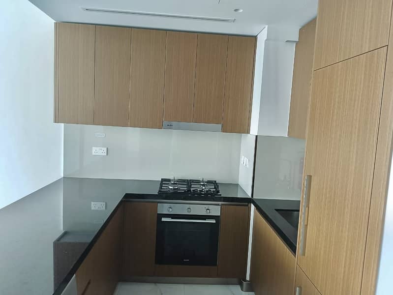 Chiller Free | Spacious 1 BHK | U Shape Kitchen | All Amenties Are Available - Image 10
