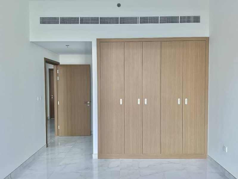Chiller Free | Spacious 1 BHK | U Shape Kitchen | All Amenties Are Available - Image 11
