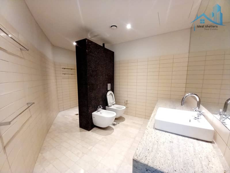 LUXURIOUS 3BHK || HUGE SIZE || SZR VIEW - Image 10