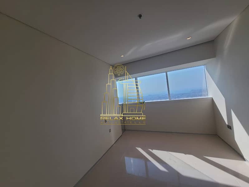 Elegant 2BHK | Chiller Free | Sea View | Prime Location - Image 10