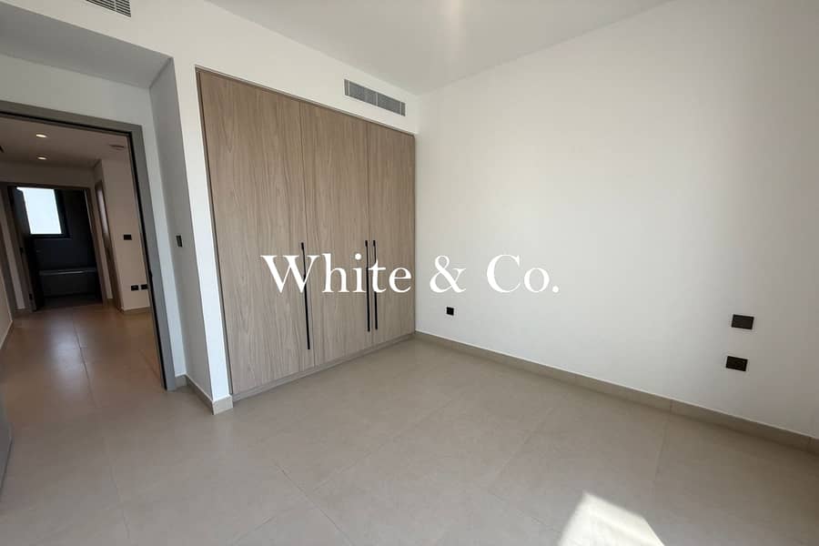 Pool & Park | Landscaped | Upgraded Unit - Image 13