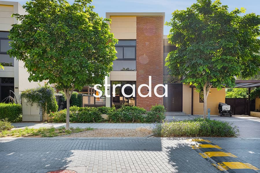 Park views | Stand alone | Private pool