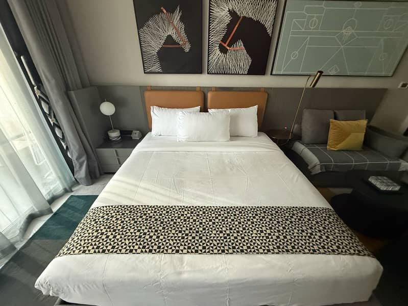 Winter Deal • Modern Stay • Dubai Mall Nearby • Top Amenities