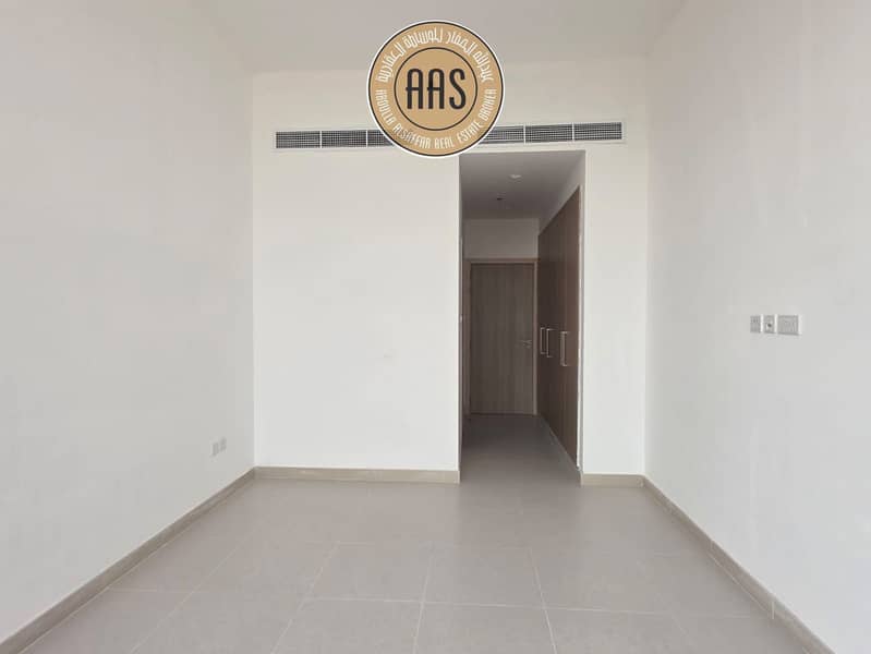 Brand New Building 2BHK Close to metro station 95K Only