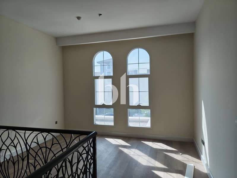 Private Garden | Upper Lounge | Prime location