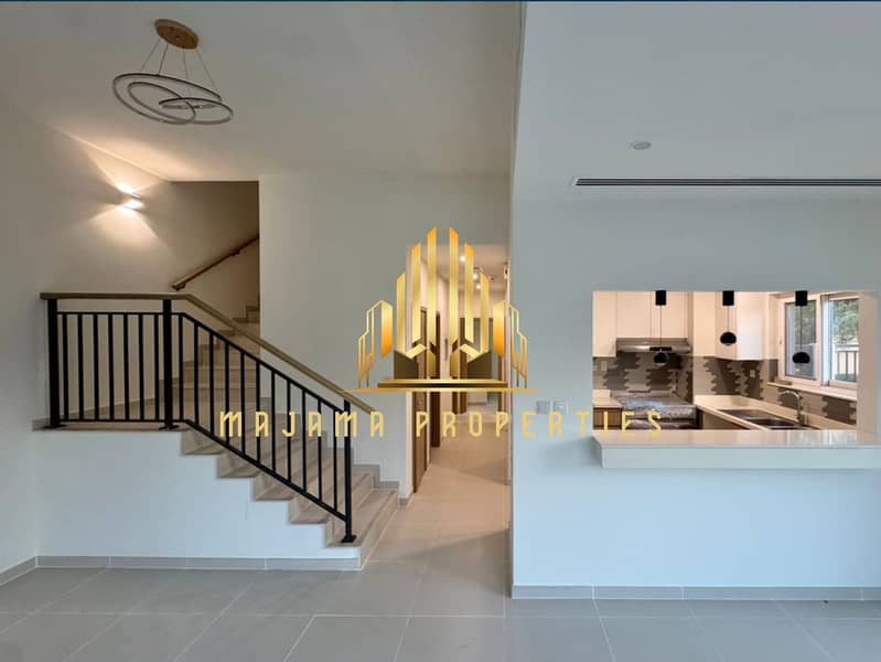 4 BED PLUS MAID | SINGLE ROW | CORNER TOWNHOUSE | CLOSE TO AMENITIES