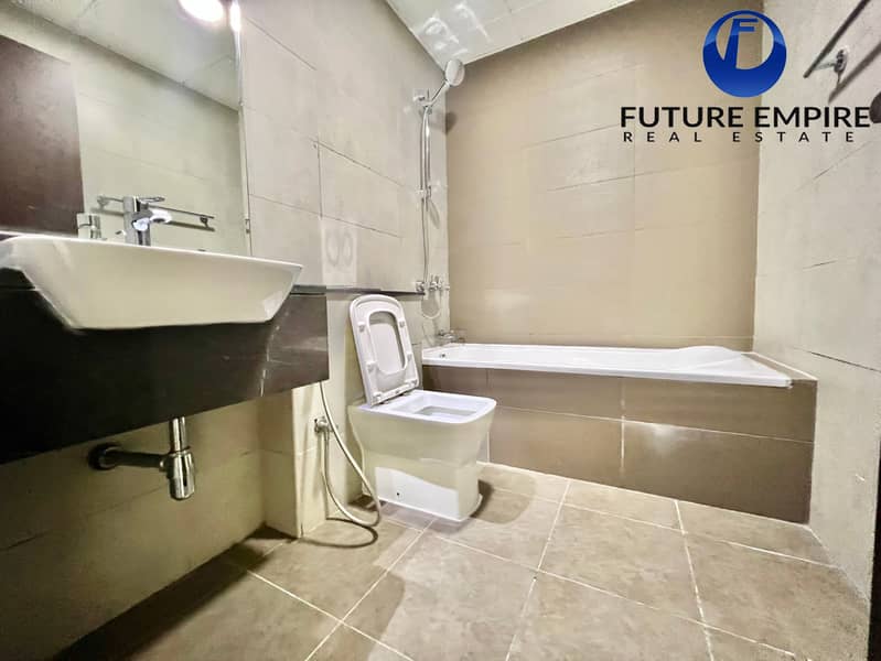 Spacious|2Bedroom With Huge Balcony|Near Metro - Image 10