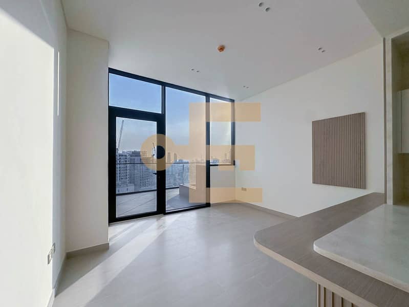 Private Pool | Store Room | High Floor