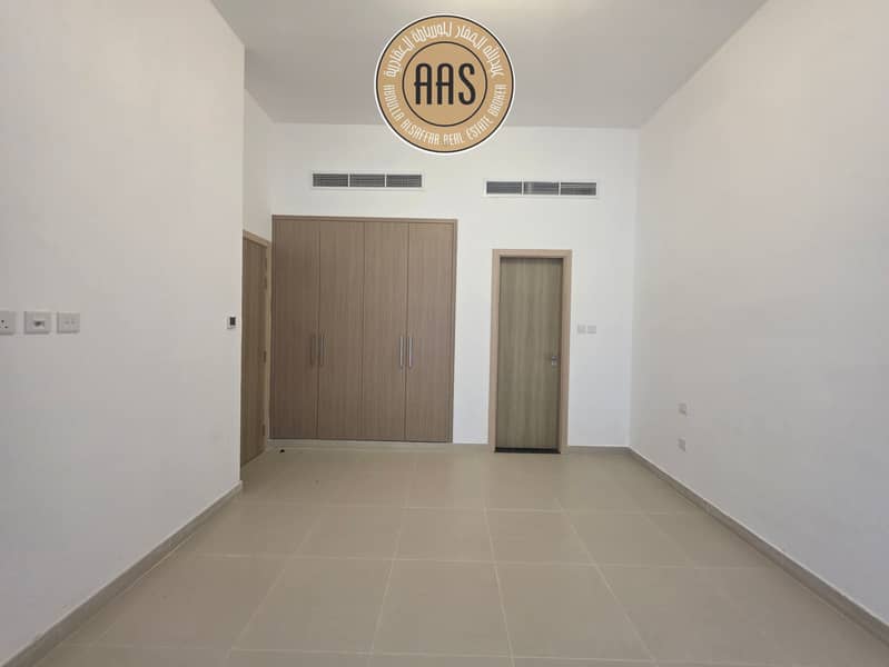 Full Brand New Building 3Bhk Plus Maids Room 140k Full Facilities - Image 16