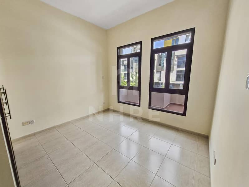 4 BED TOWNHOUSE | MAID | STORAGE |3 GARAGE PARKING