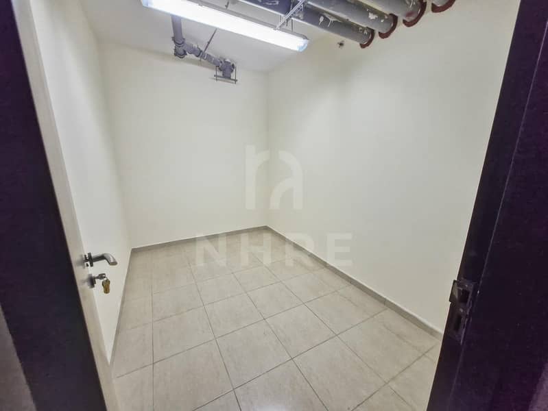 4 BED TOWNHOUSE | MAID | STORAGE |3 GARAGE PARKING - Image 16