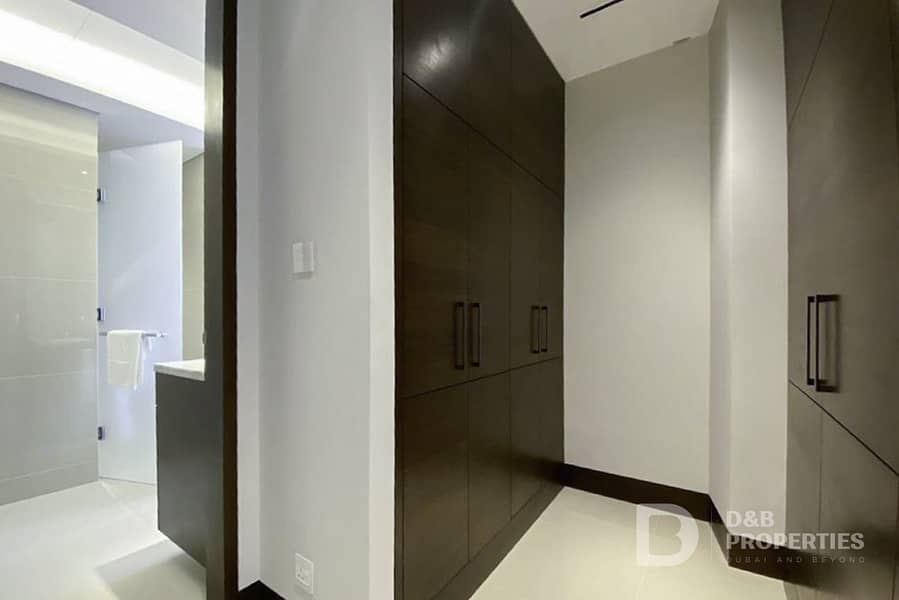 Luxurious 2BR | Fully Furnished | Modern - Image 7
