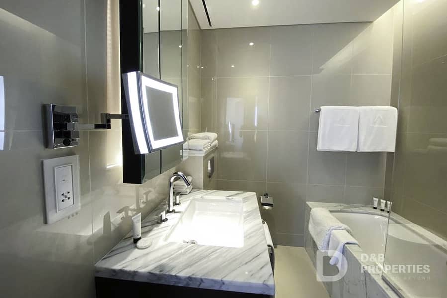 Luxurious 2BR | Fully Furnished | Modern - Image 9