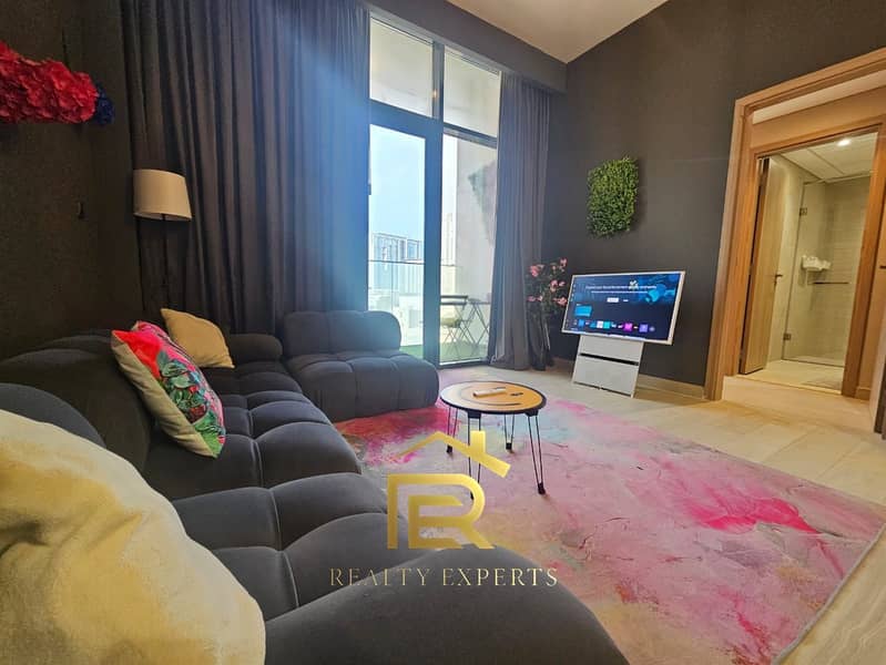 LAGOON AND BURJKHLIFA VIEW |CHILLER FREE | VACANT