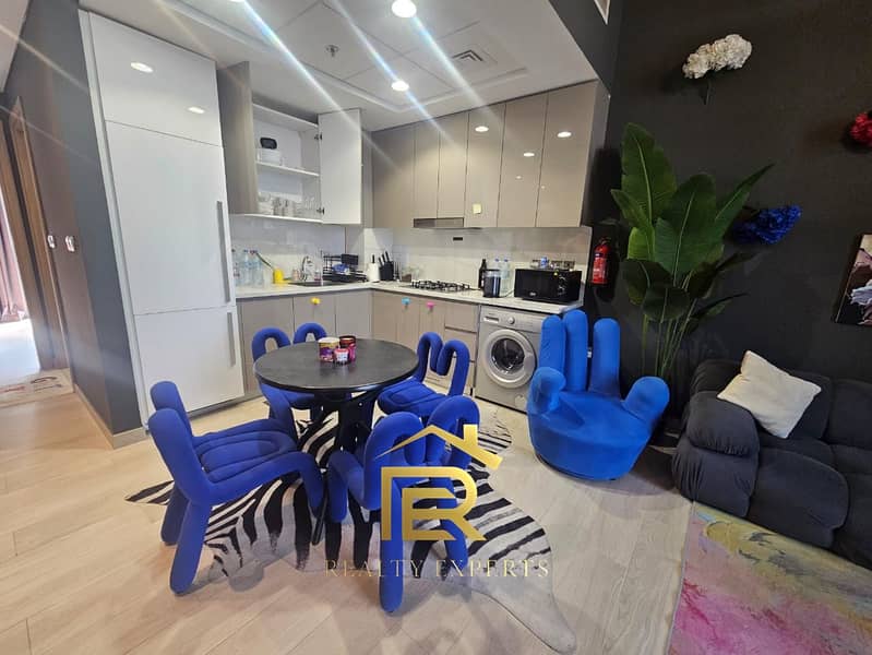 LAGOON AND BURJKHLIFA VIEW |CHILLER FREE | VACANT