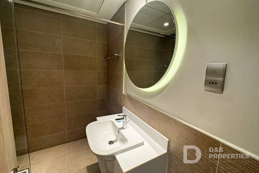 Instant Income | Pool View | Furnished - Image 9