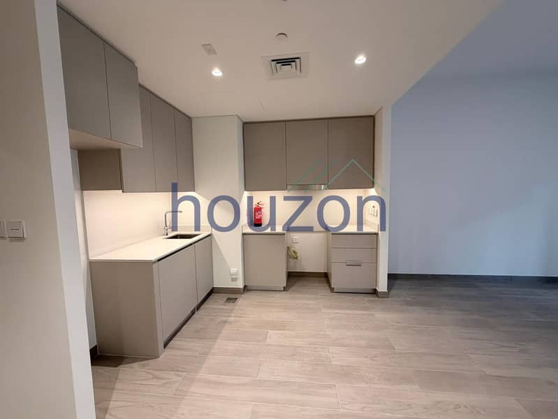 Spacious 3BR | Beach View | Chiller Free