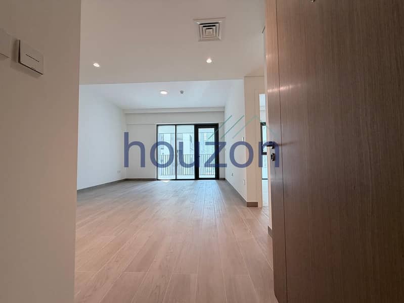 Spacious+ Brand New 1BR |Beach View |Chiller Free