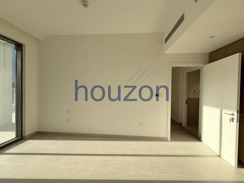 Spacious+ Brand New 1BR |Beach View |Chiller Free - Image 10