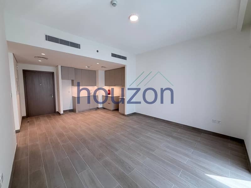 Spacious+ Brand New 1BR |Beach View |Chiller Free - Image 17