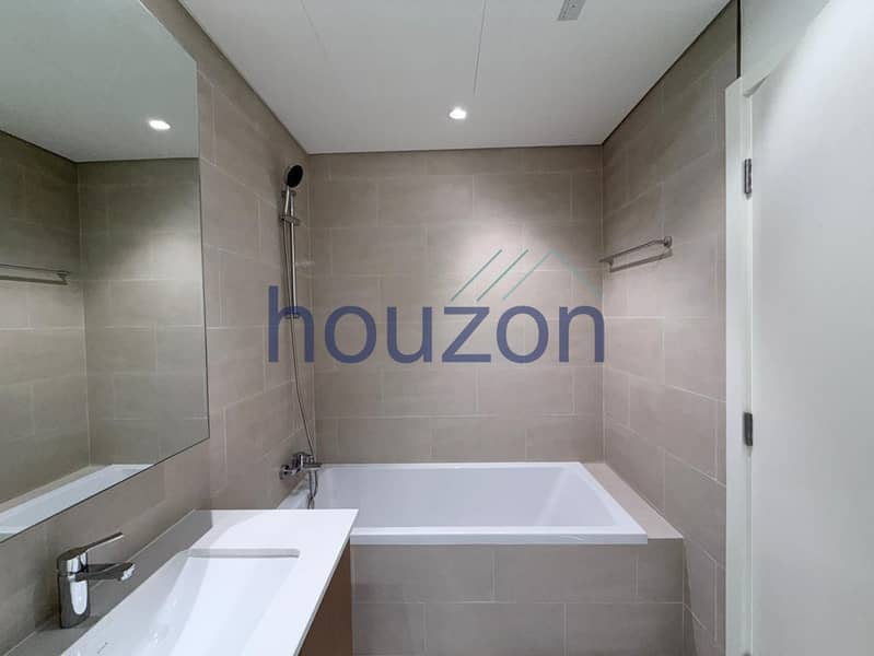 Spacious+ Brand New 1BR |Beach View |Chiller Free - Image 27