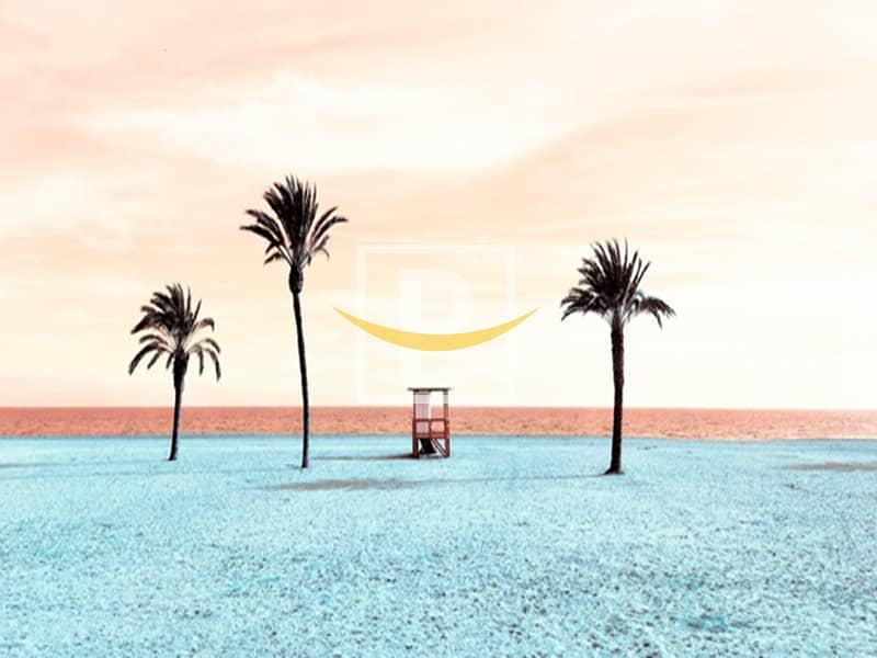 Ultra-Luxury Mansion| Close To Beach Area