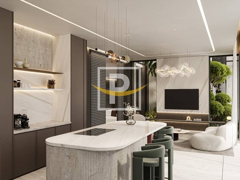 Ultra-Luxury Mansion| Close To Beach Area - Image 9