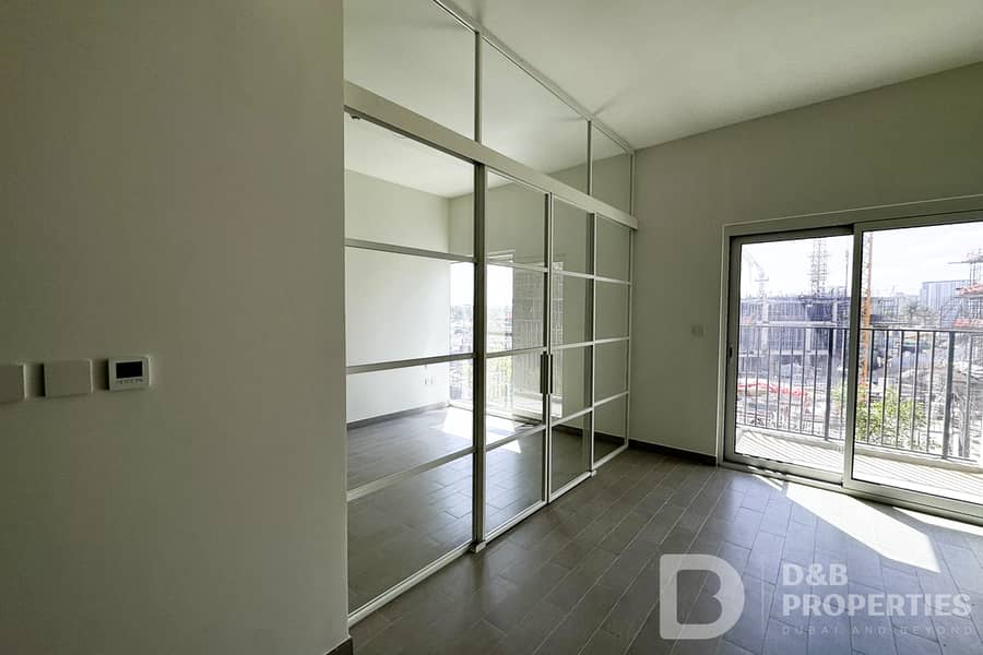 Low Floor | Near Golf Course | Amazing Amenities