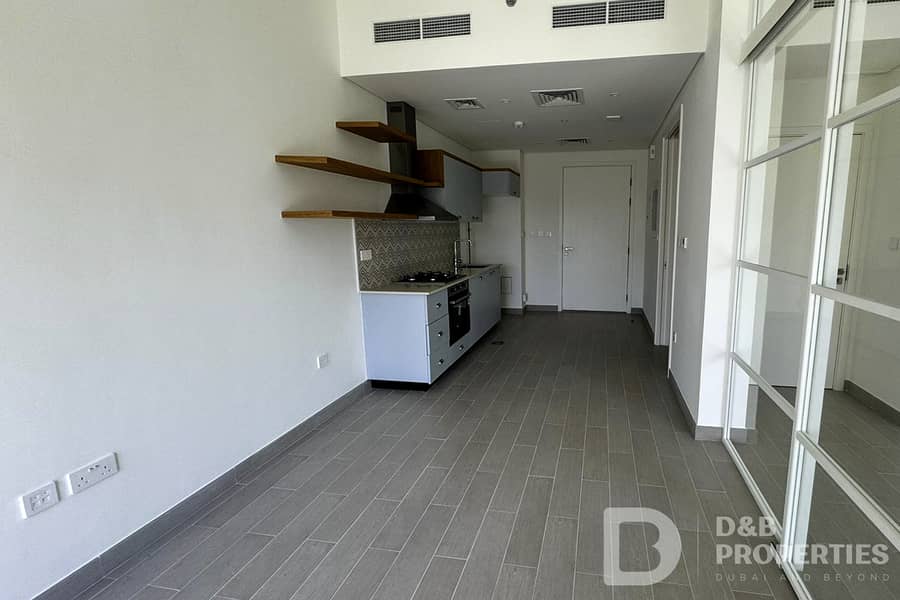 Low Floor | Near Golf Course | Amazing Amenities