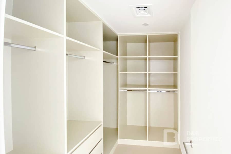 Single Row | Camel Track | Vacant | Private Garden - Image 10