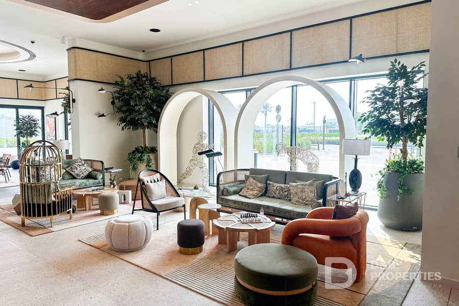 High Floor | Amazing Location | Golf Course - Image 6