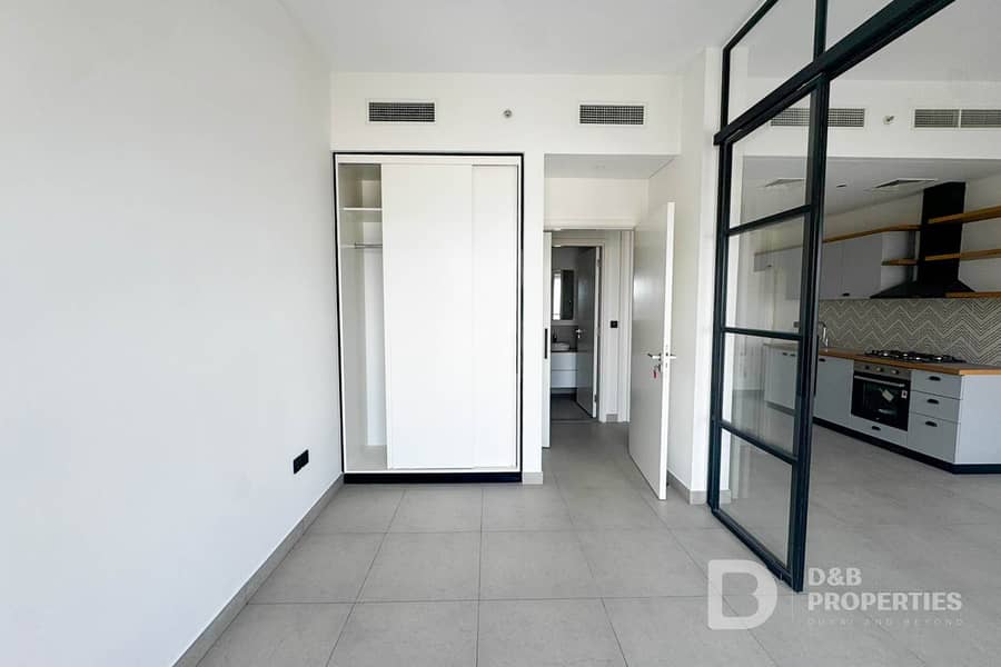 High Floor | Amazing Location | Golf Course - Image 16