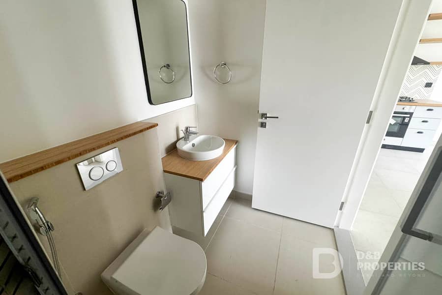 High Floor | Amazing Location | Golf Course - Image 21