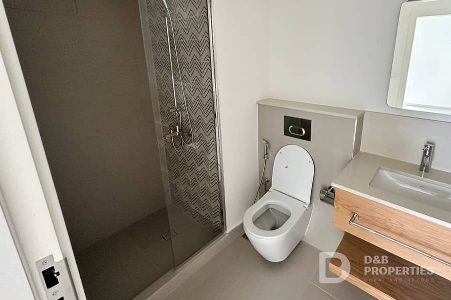 High Floor | Amazing Location | Golf Course - Image 22