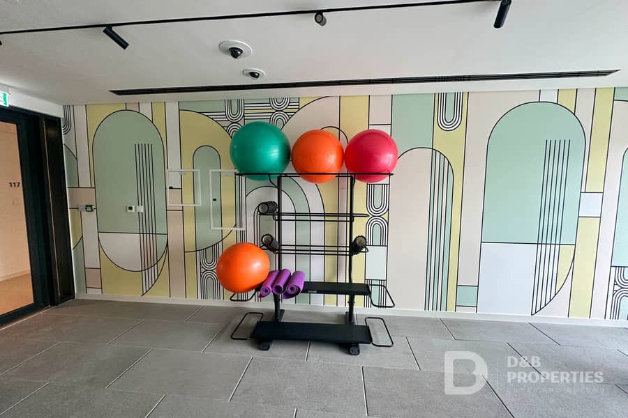 High Floor | Amazing Location | Golf Course - Image 24