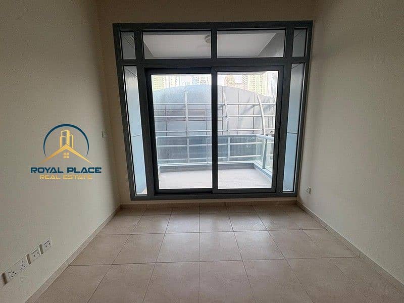 Chiller Free | Next to Metro | Unfurnished - Image 7