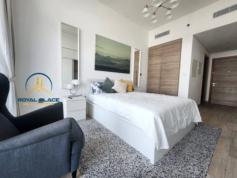 Upgraded | Vacant | Marina View