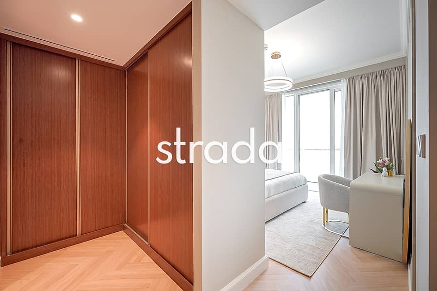 Full View | Upgraded and Furnished | High floor - Image 8