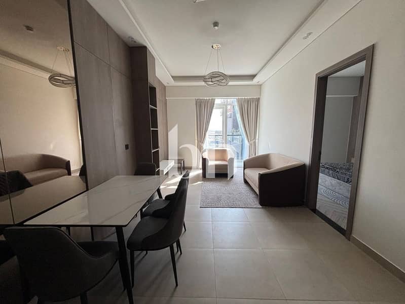 Furnished 1 Bed + Study | Next to Park