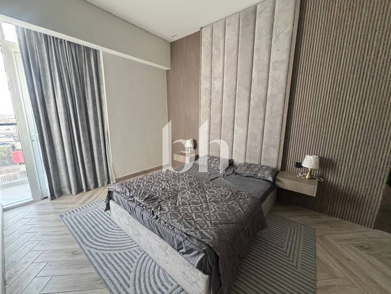 Furnished 1 Bed + Study | Next to Park - Image 10